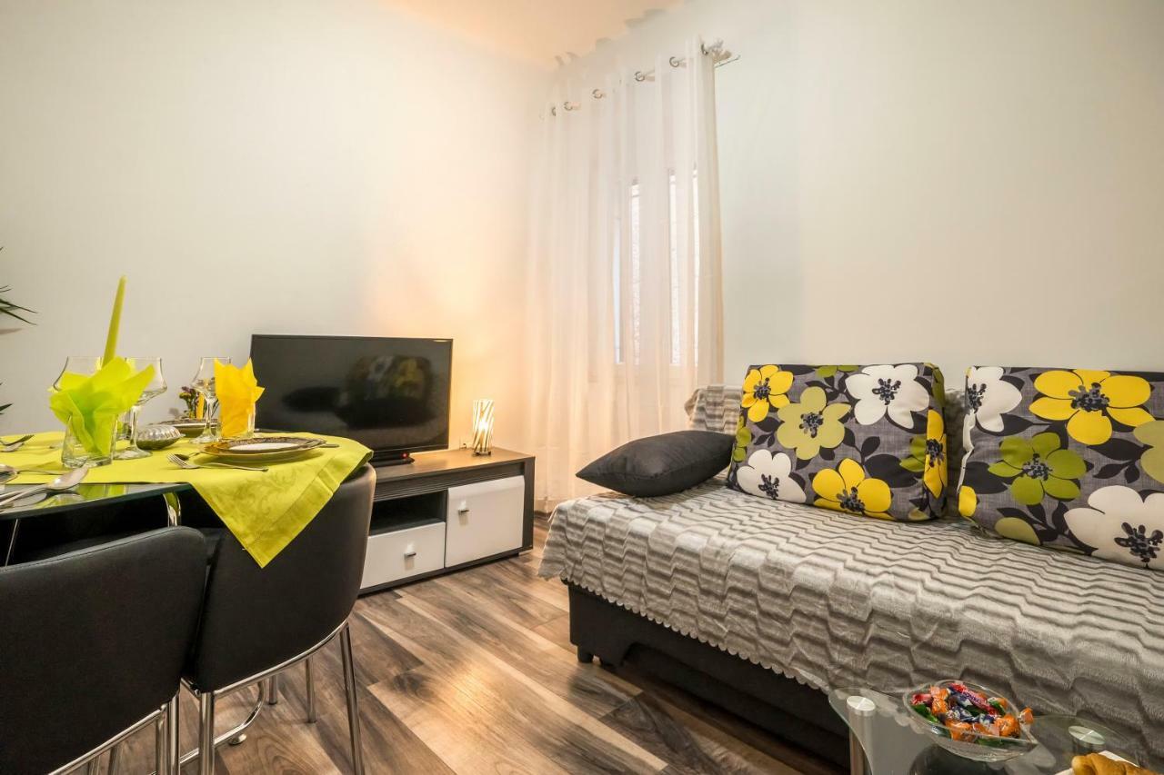 Rooftop City View Apartment In The Palace Walls Split Exterior foto